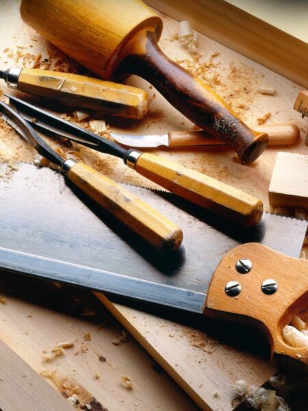 Benefits of hiring a professional carpenter in Brisbane & Sunshine Coast